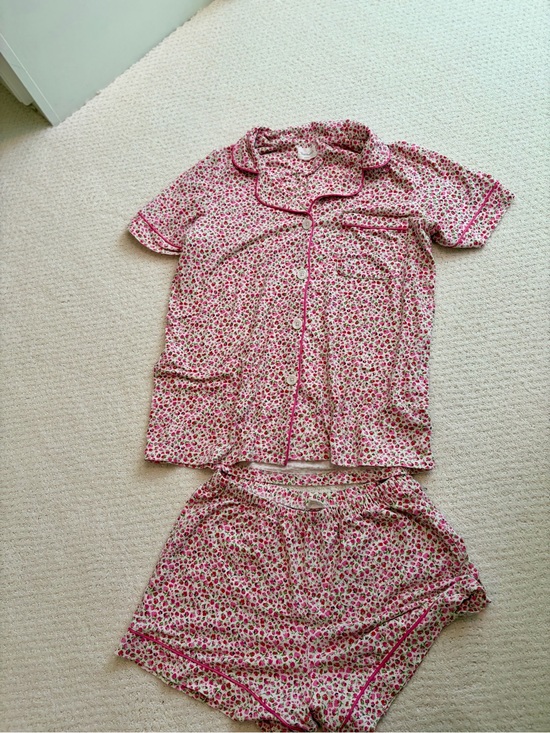 BedHead Other - BedHead Pink Floral Short-Sleeve Pajama Set Women’s Small